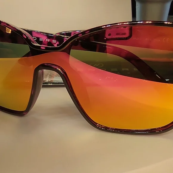 Blenders Eyewear Lady Inferno Buttertron Polarized Sunglasses - Picture 2 of 7